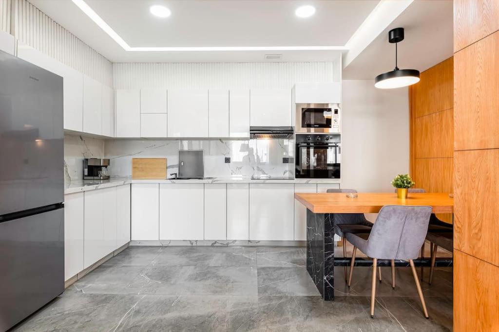 Modern And Luxurious Apartment Рабат Екстериор снимка